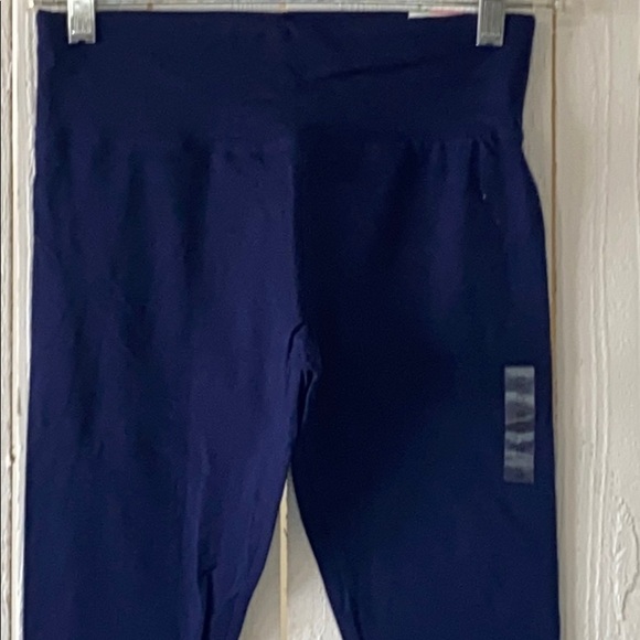 classic leggings - Picture 3 of 5